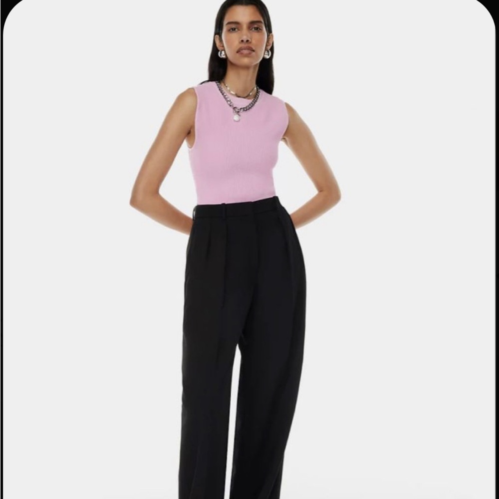 Aritzia Babaton sculpt-knit muscle tank